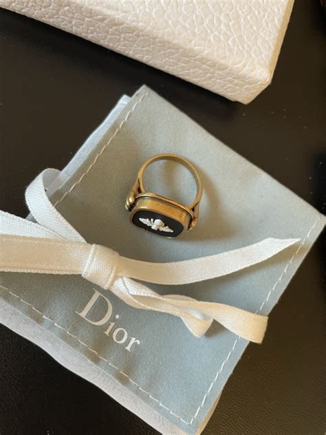 bague underwear dior|bague de luxe dior.